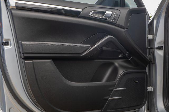 2018 Porsche Cayenne Vehicle Photo in DANBURY, CT 06810-5034