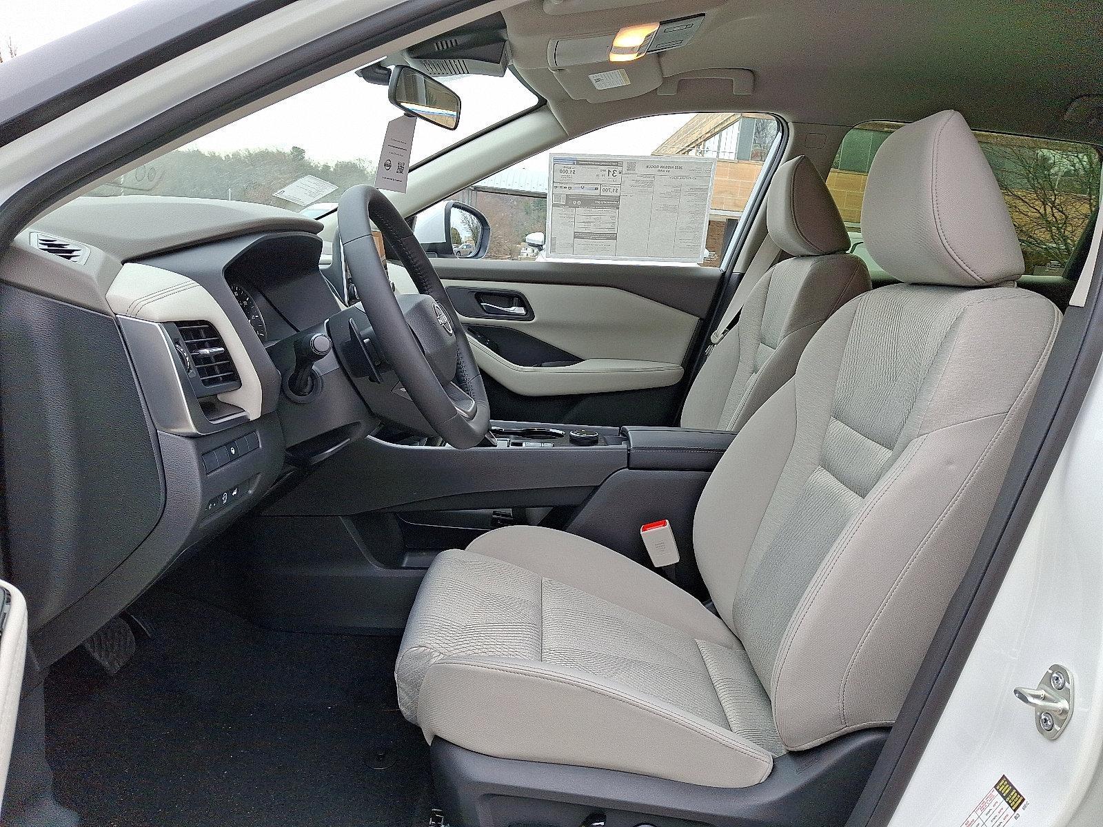 2025 Nissan Rogue Vehicle Photo in Jenkintown, PA 19046