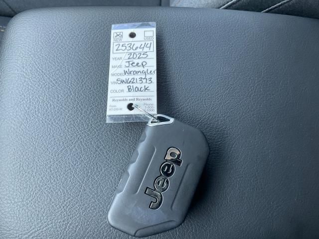 2025 Jeep Wrangler Vehicle Photo in Kaukauna, WI 54130