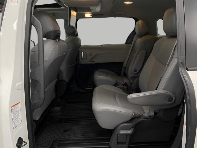 2021 Toyota Sienna Vehicle Photo in Appleton, WI 54913