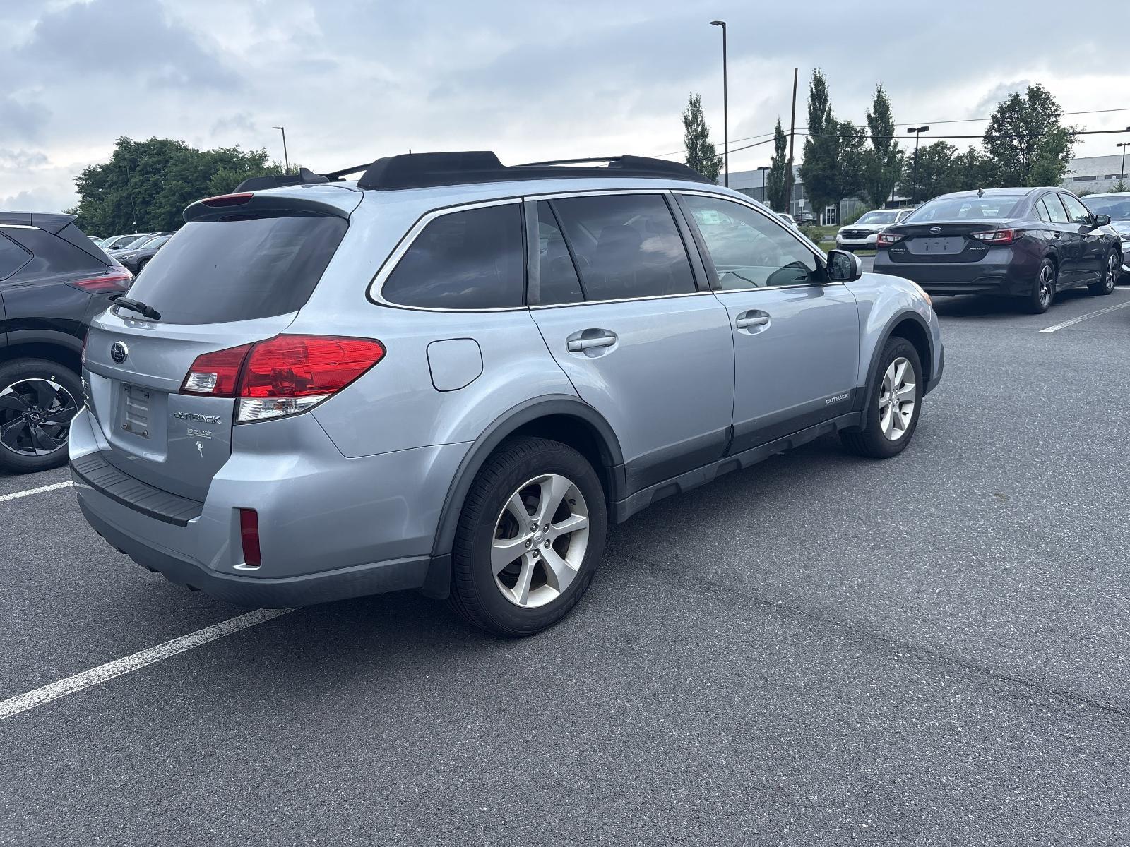 2013 Subaru Outback Vehicle Photo in Mechanicsburg, PA 17050