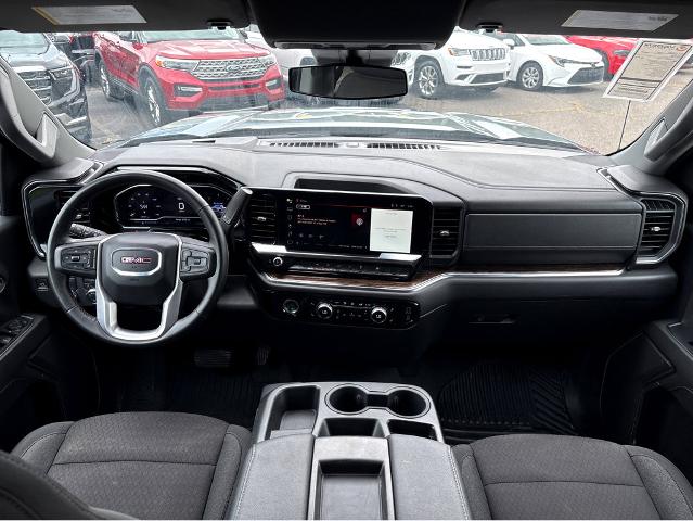 2024 GMC Sierra 1500 Vehicle Photo in BEAUFORT, SC 29906-4218