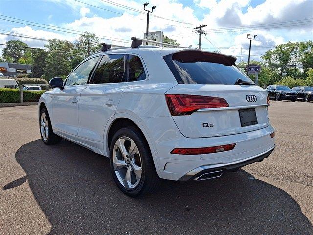 2022 Audi Q5 Vehicle Photo in Willow Grove, PA 19090