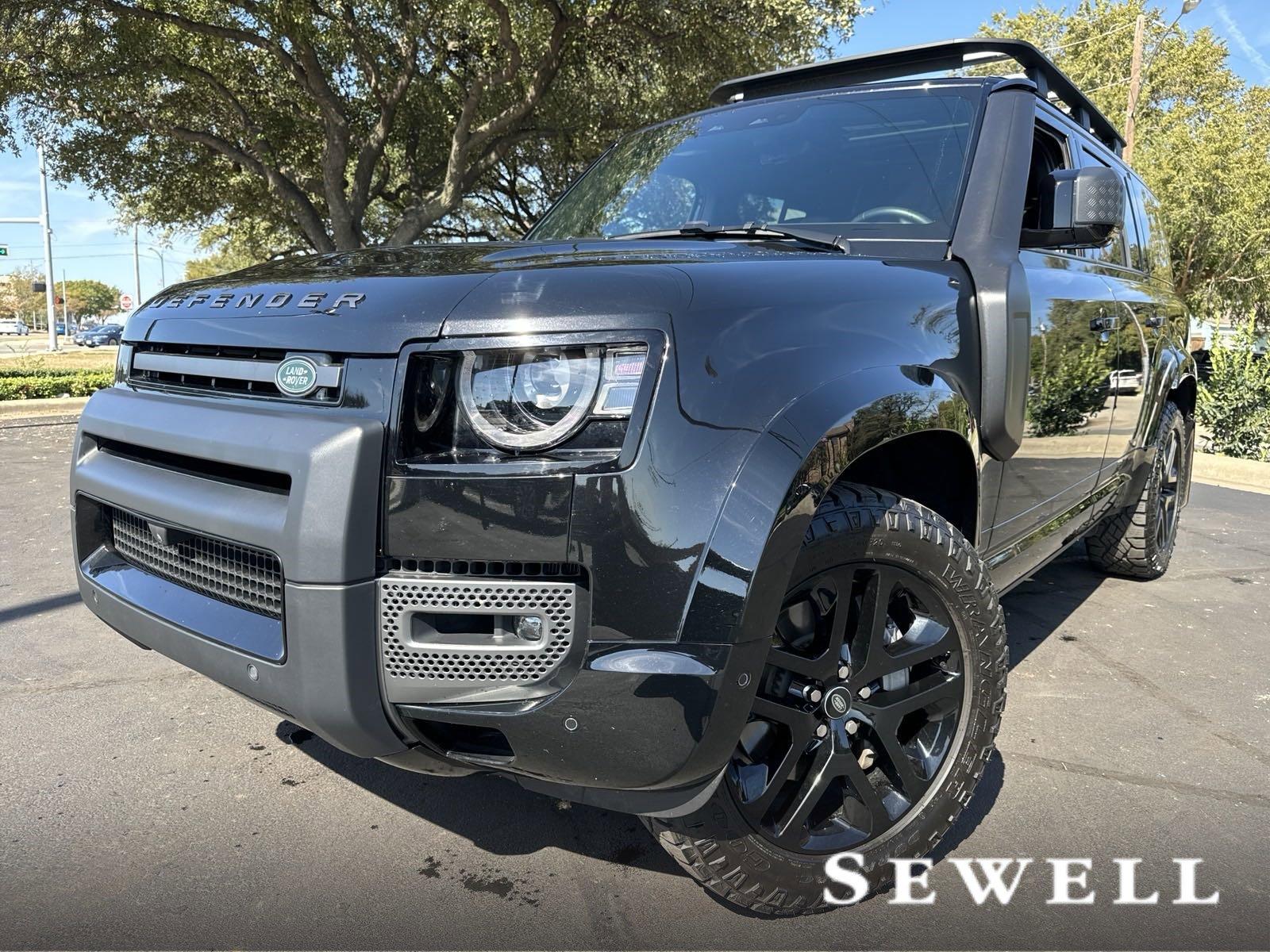 2024 Defender Vehicle Photo in DALLAS, TX 75209-3016