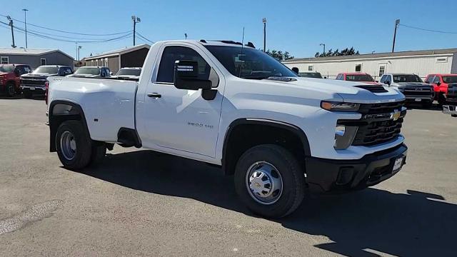 2025 Chevrolet Silverado 3500 HD Vehicle Photo in MIDLAND, TX 79703-7718