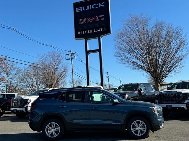 2024 GMC Terrain Vehicle Photo in LOWELL, MA 01852-4336