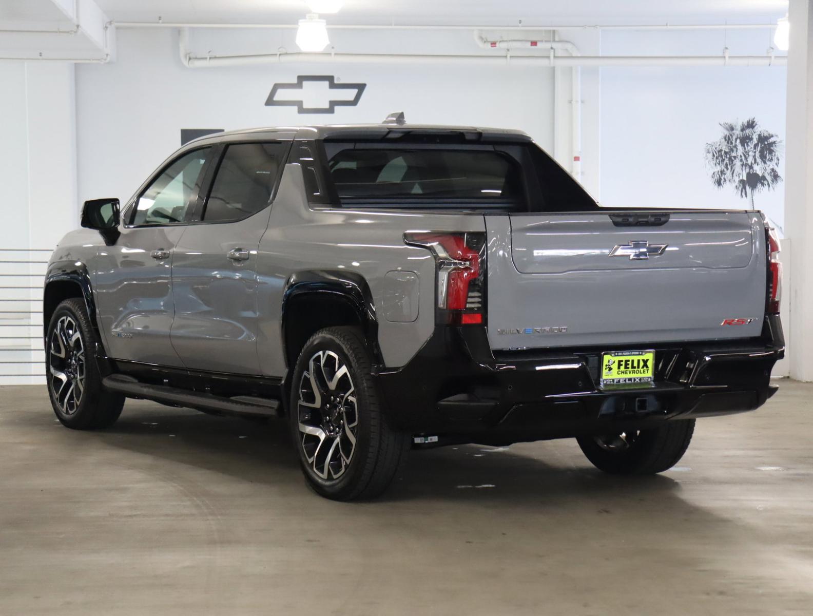 2025 Chevrolet Silverado EV Vehicle Photo in LOS ANGELES, CA 90007-3794