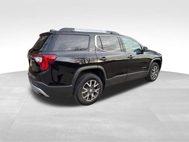 2023 GMC Acadia Vehicle Photo in MEDINA, OH 44256-9631