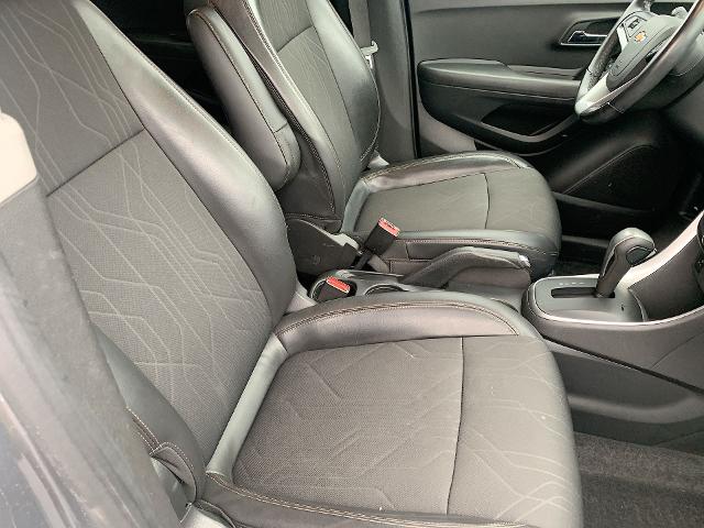 2019 Chevrolet Trax Vehicle Photo in MOON TOWNSHIP, PA 15108-2571