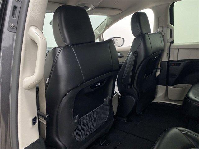 2023 Chrysler Pacifica Vehicle Photo in PORTLAND, OR 97225-3518