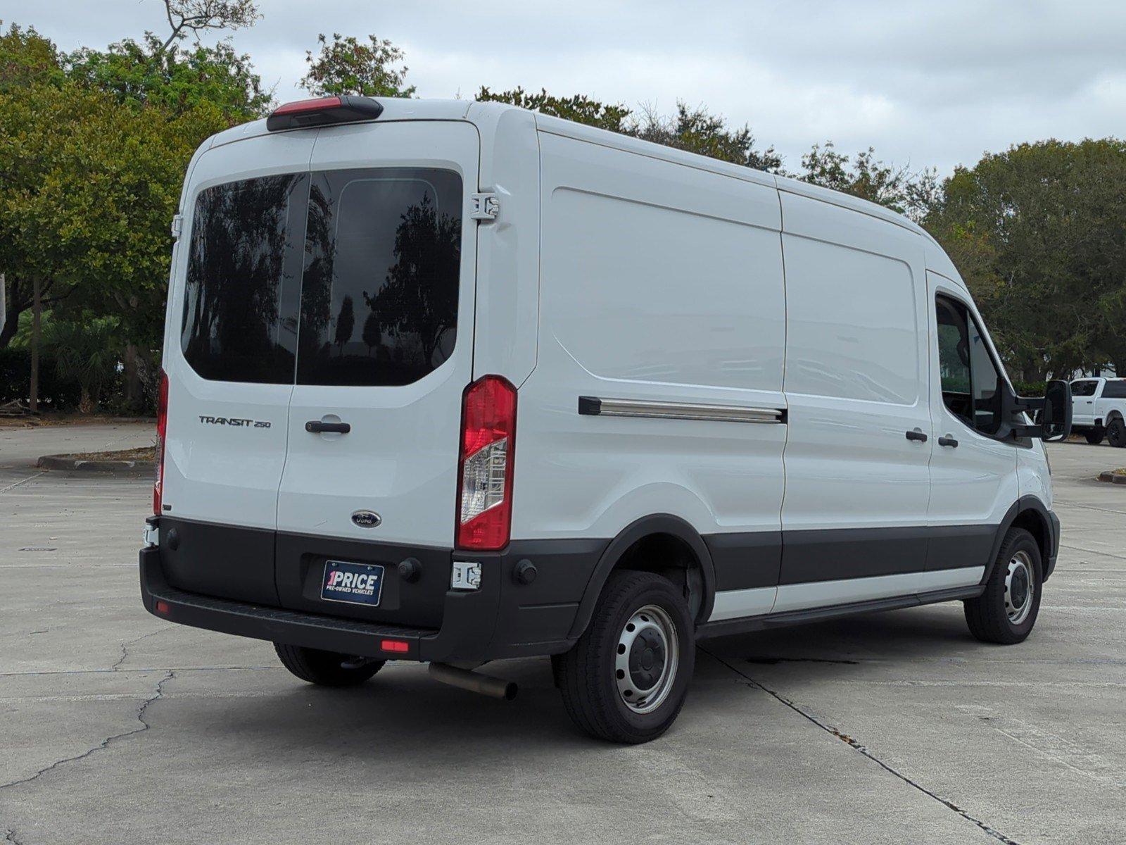 2023 Ford Transit Cargo Van Vehicle Photo in Margate, FL 33063