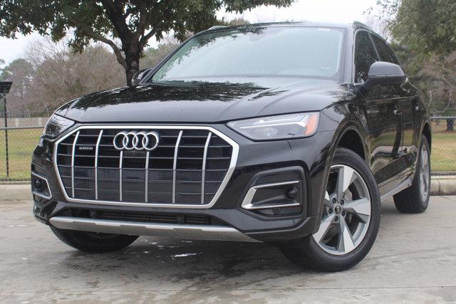 2024 Audi Q5 Vehicle Photo in HOUSTON, TX 77090