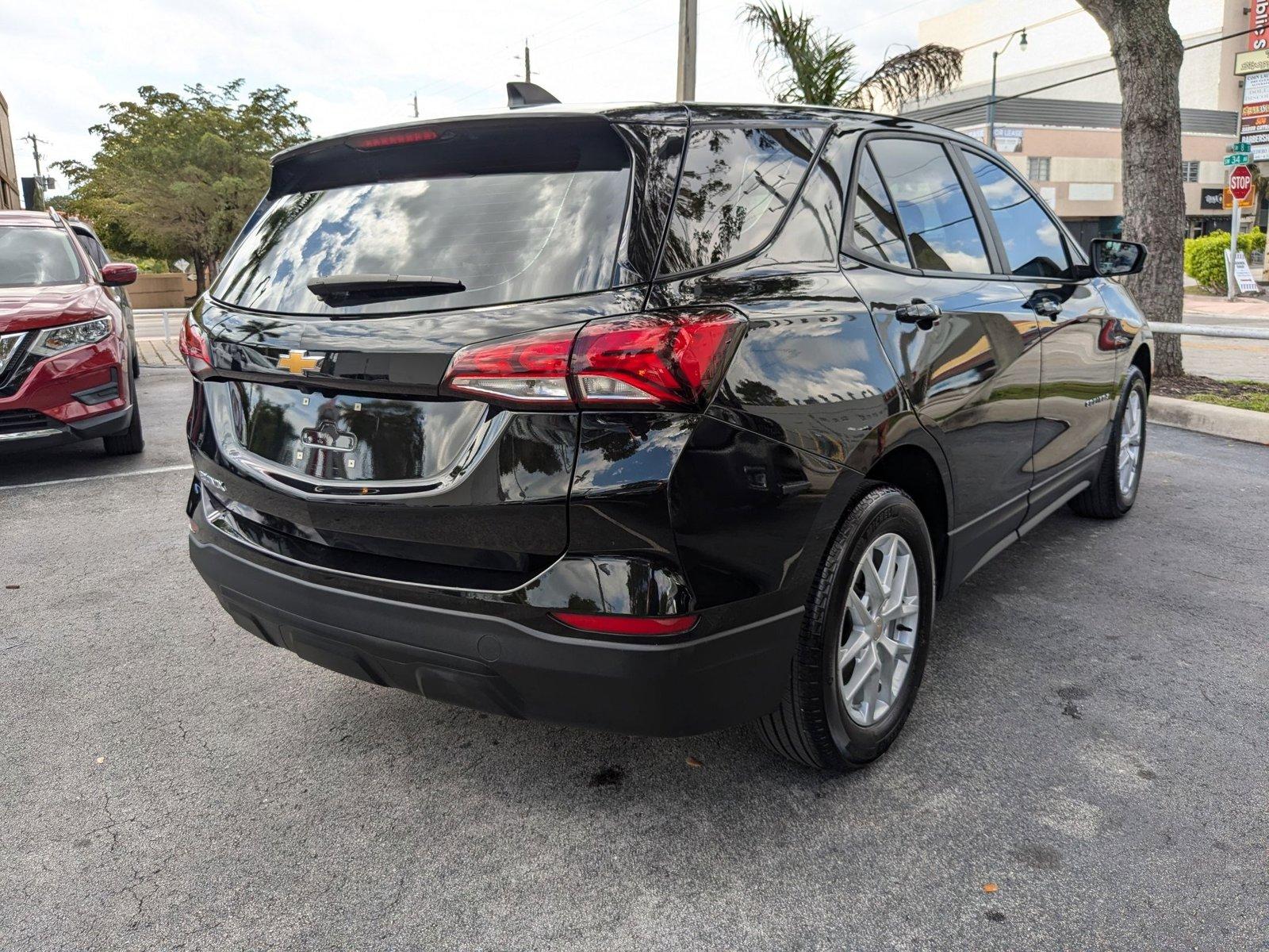 2024 Chevrolet Equinox Vehicle Photo in Miami, FL 33135