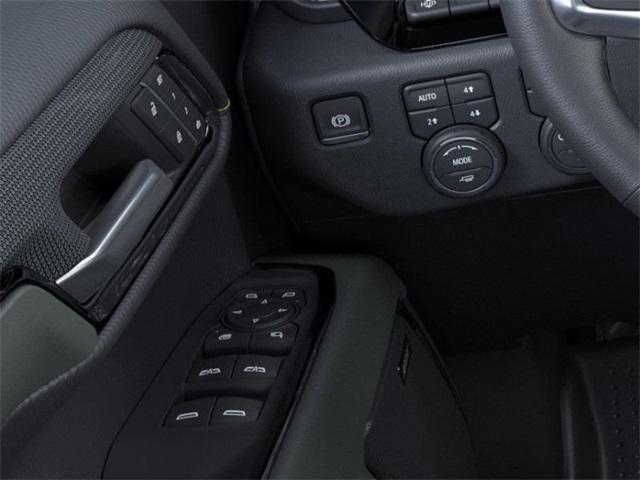 2025 Chevrolet Silverado 1500 Vehicle Photo in ENGLEWOOD, CO 80113-6708