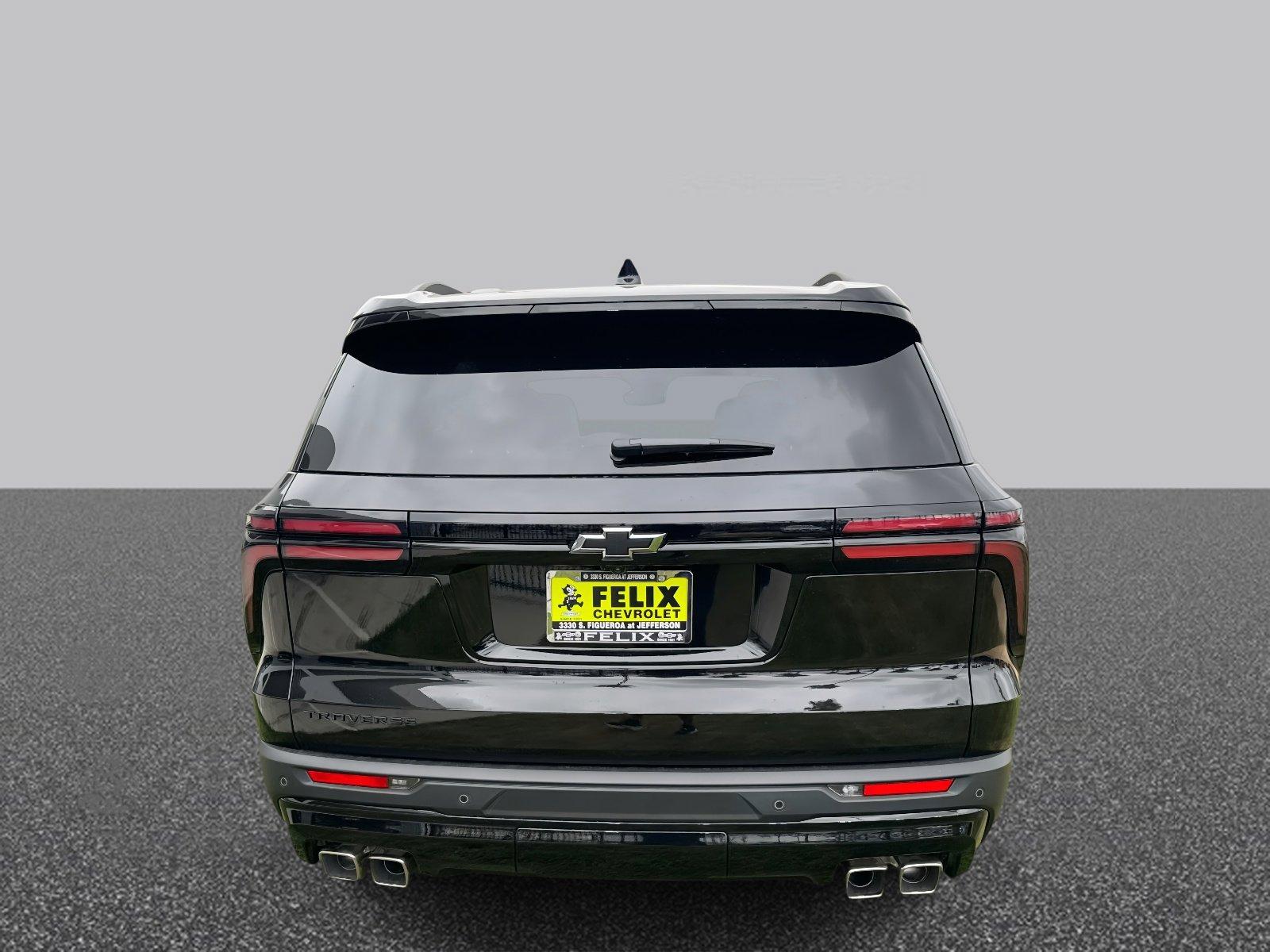 2025 Chevrolet Traverse Vehicle Photo in LOS ANGELES, CA 90007-3794
