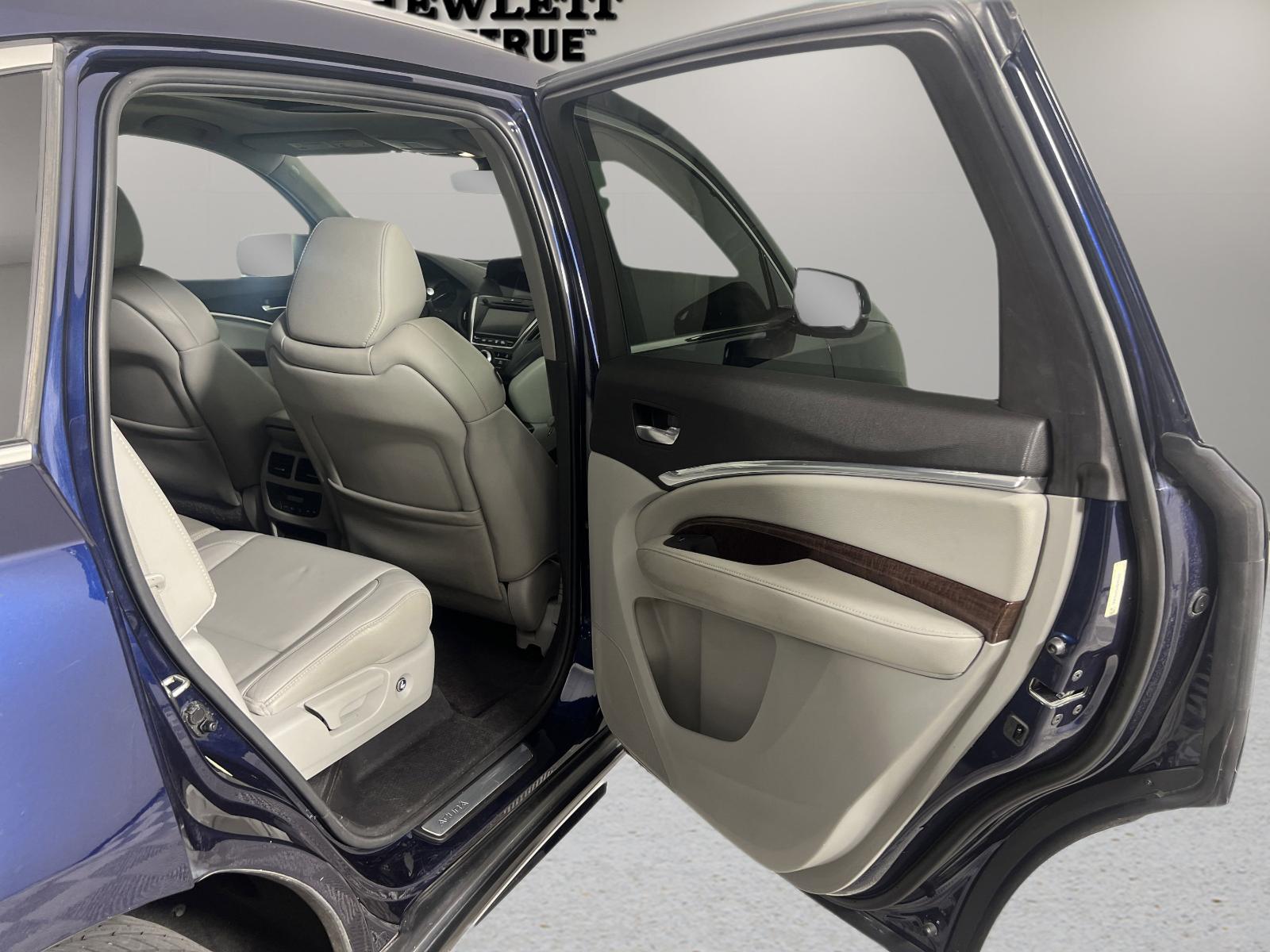 2017 Acura MDX Vehicle Photo in GEORGETOWN, TX 78626-7508