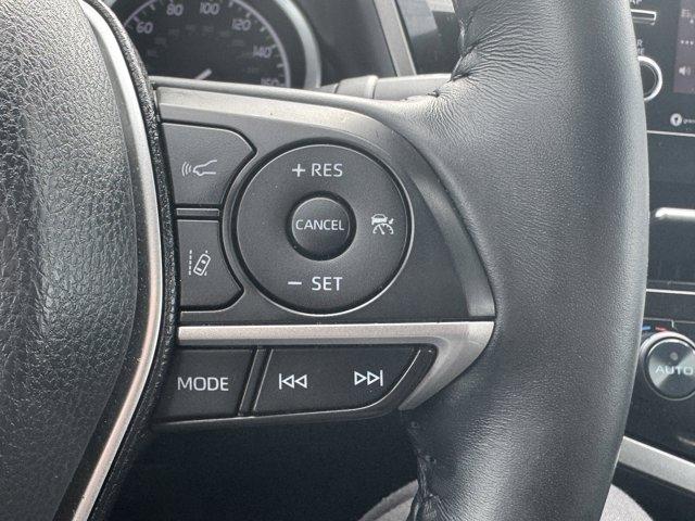 2022 Toyota Camry Vehicle Photo in LEOMINSTER, MA 01453-2952