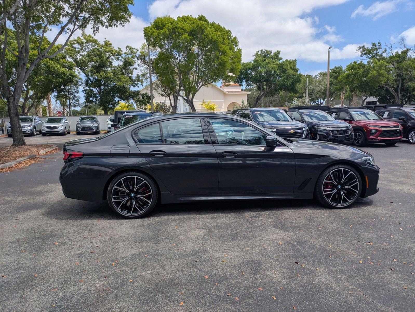 2023 BMW 5 Series Vehicle Photo in GREENACRES, FL 33463-3207