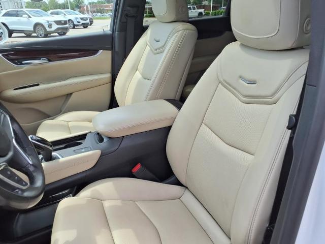 2019 Cadillac XT5 Vehicle Photo in HENDERSON, NC 27536-2966