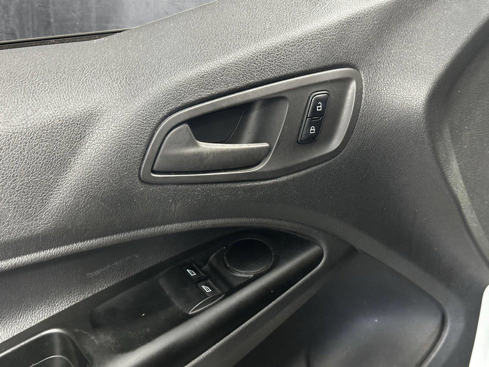 2017 Ford Transit Connect Van Vehicle Photo in Hollywood, FL 33021