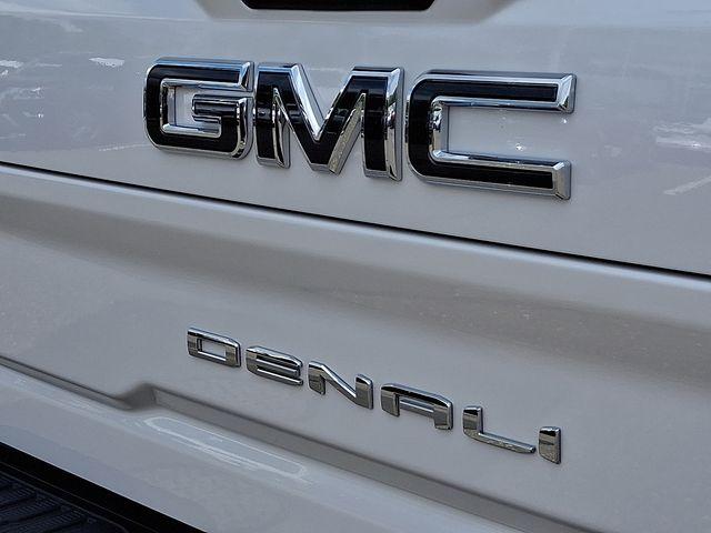 2024 GMC Sierra 2500 HD Vehicle Photo in DANBURY, CT 06810-5034