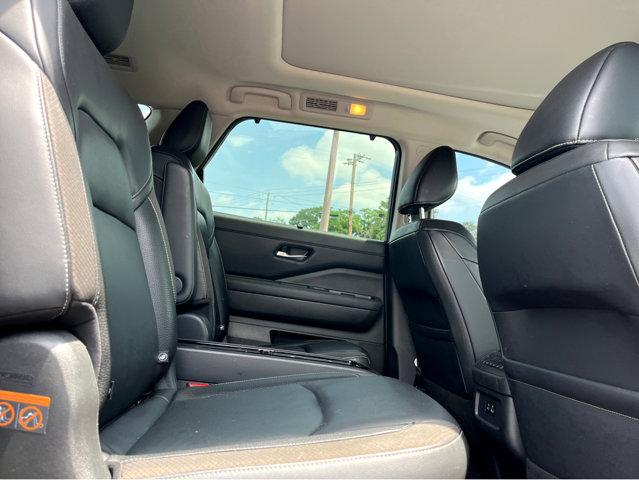 2022 Nissan Pathfinder Vehicle Photo in Savannah, GA 31419