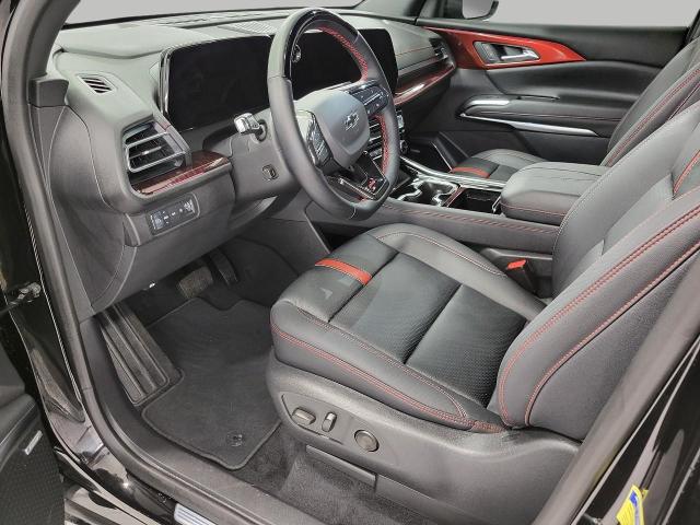 2024 Chevrolet Traverse Vehicle Photo in APPLETON, WI 54914-4656