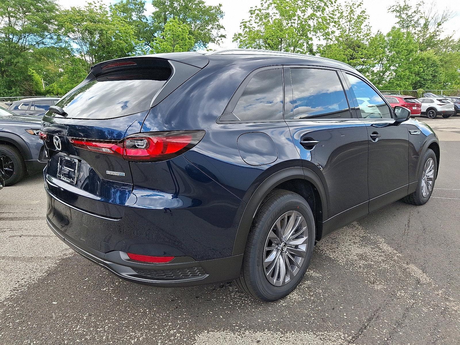 2025 Mazda CX-90 PHEV Vehicle Photo in Trevose, PA 19053