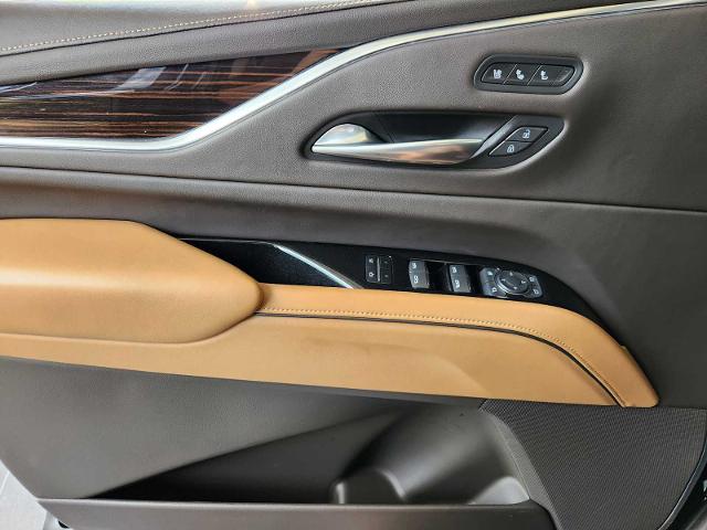 2022 Cadillac Escalade ESV Vehicle Photo in HOUSTON, TX 77079