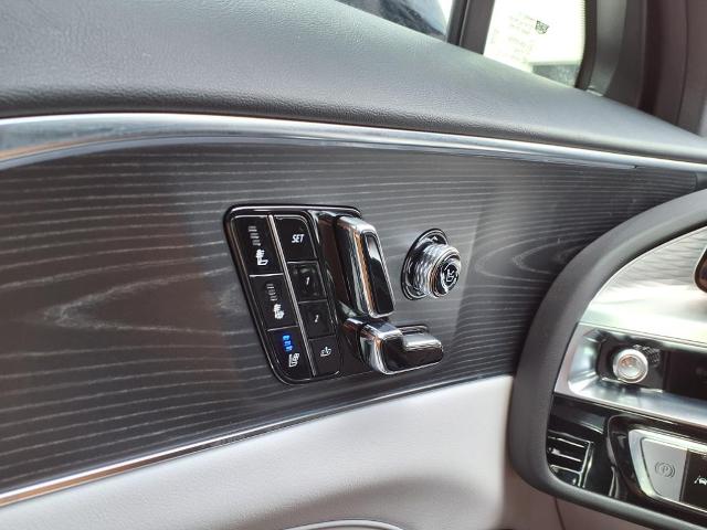 2025 Cadillac LYRIQ Vehicle Photo in Tampa, FL 33612