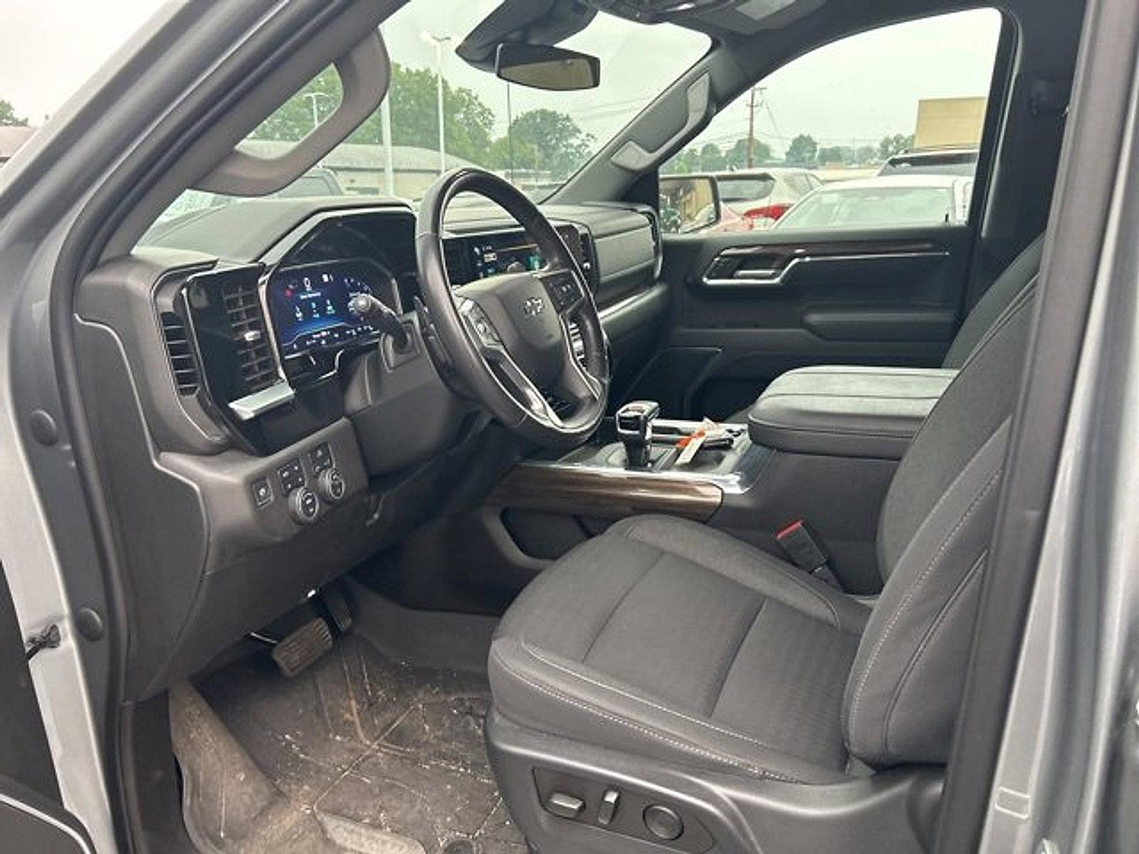 2023 Chevrolet Silverado 1500 Vehicle Photo in Harrisburg, PA 17111