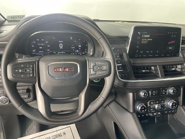 2024 GMC Yukon XL Vehicle Photo in GILBERT, AZ 85297-0402