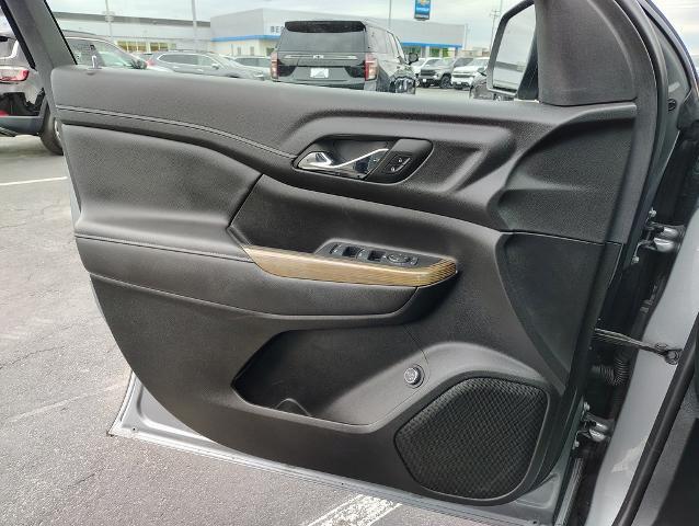 2023 GMC Acadia Vehicle Photo in GREEN BAY, WI 54304-5303