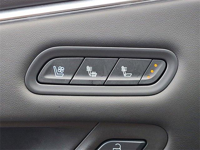 2024 Cadillac Escalade ESV Vehicle Photo in ALLENTOWN, PA 18103-7399