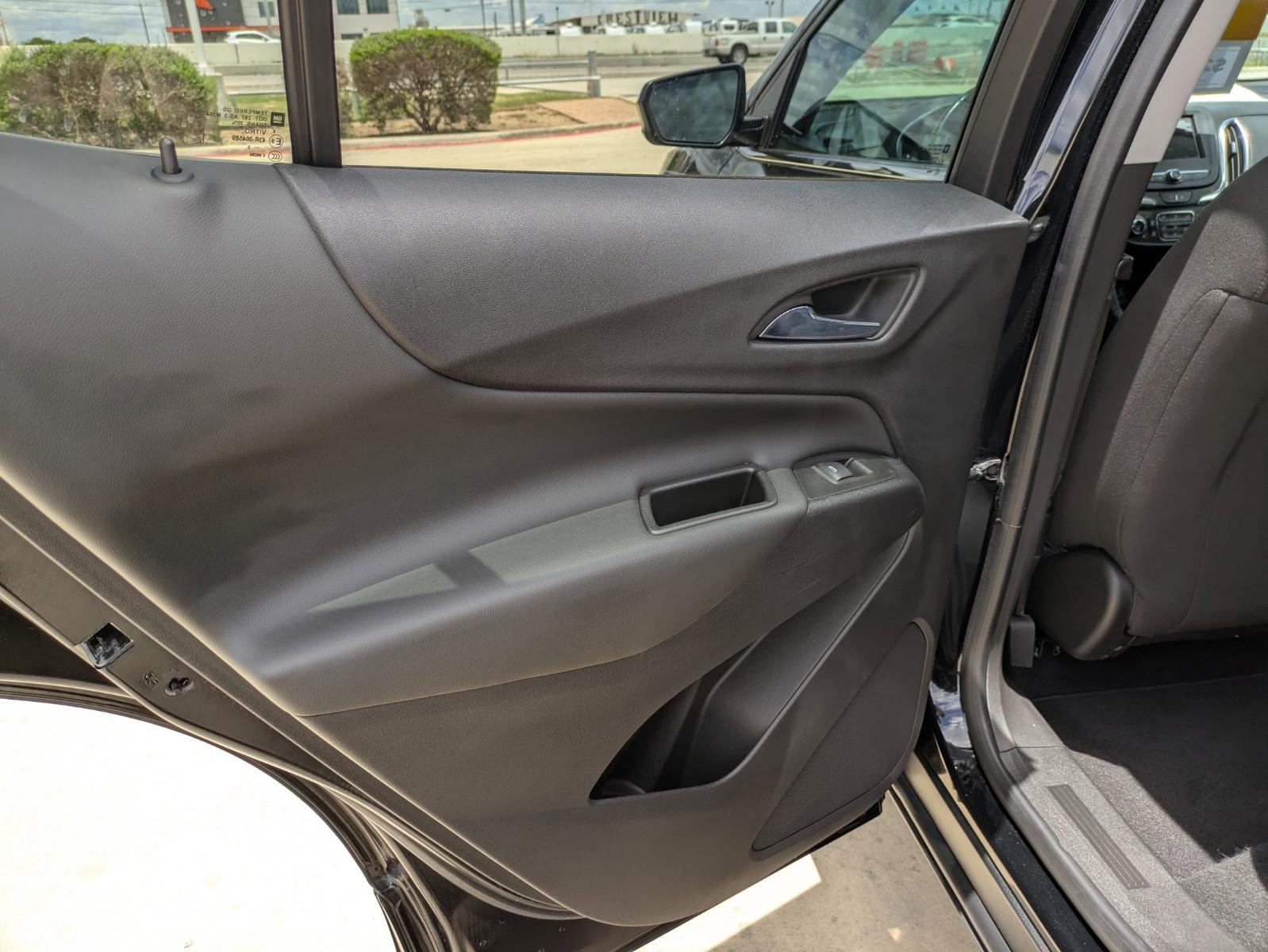 2022 Chevrolet Equinox Vehicle Photo in SELMA, TX 78154-1460