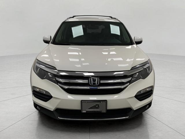 2018 Honda Pilot Vehicle Photo in Appleton, WI 54913