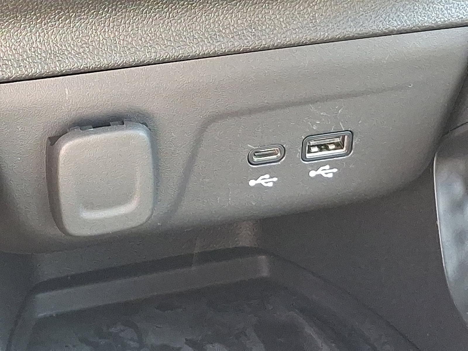 2024 Chevrolet Trailblazer Vehicle Photo in Trevose, PA 19053