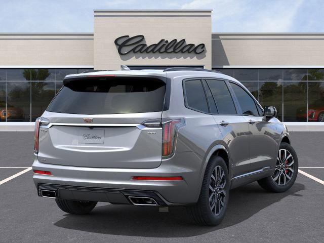 2025 Cadillac XT6 Vehicle Photo in GREEN BAY, WI 54303-3330