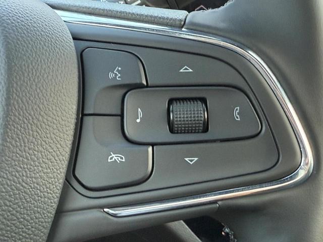 2025 Buick Envista Vehicle Photo in COLUMBIA, MO 65203-3903