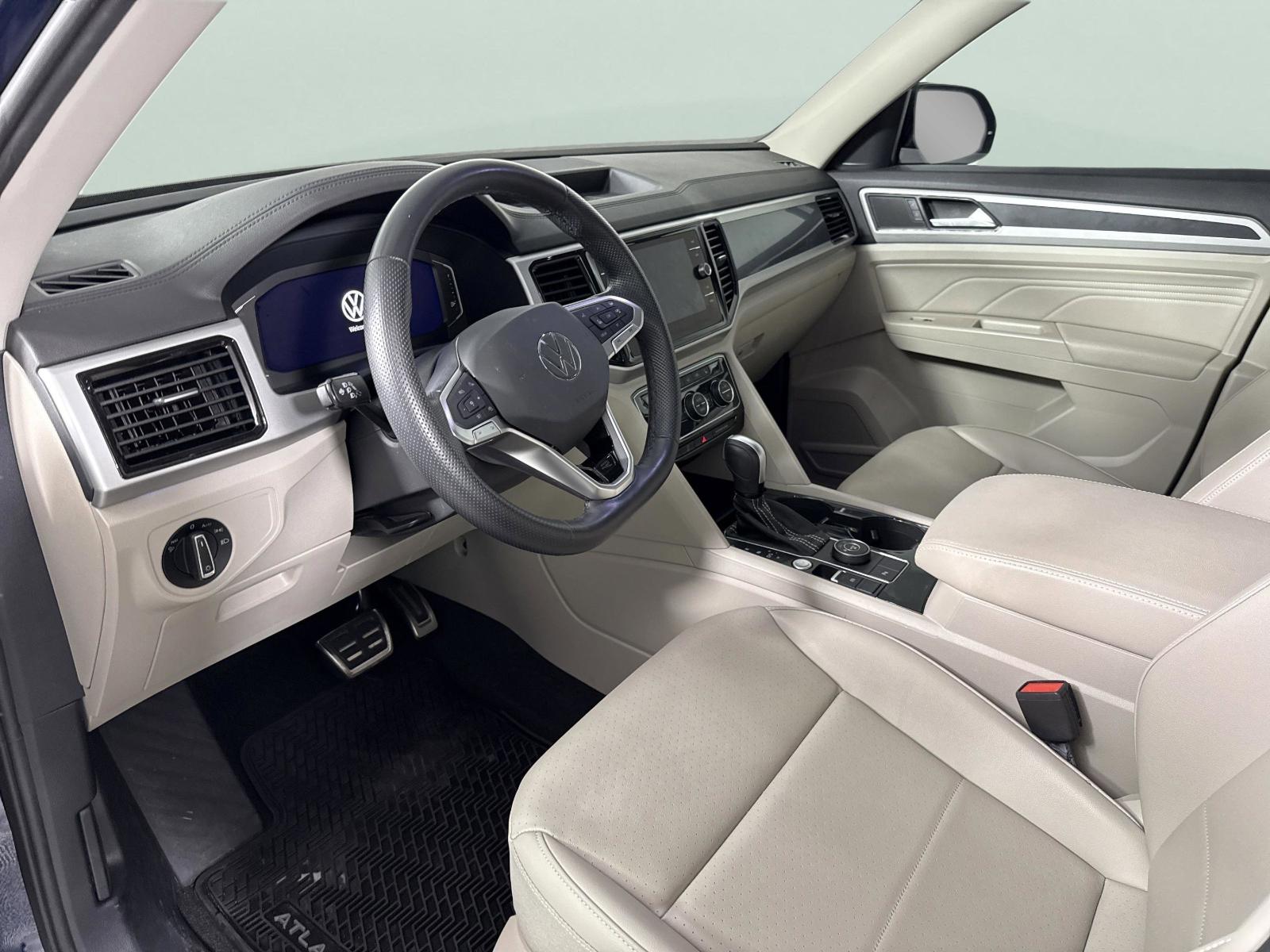 2022 Volkswagen Atlas Vehicle Photo in Georgetown, TX 78626
