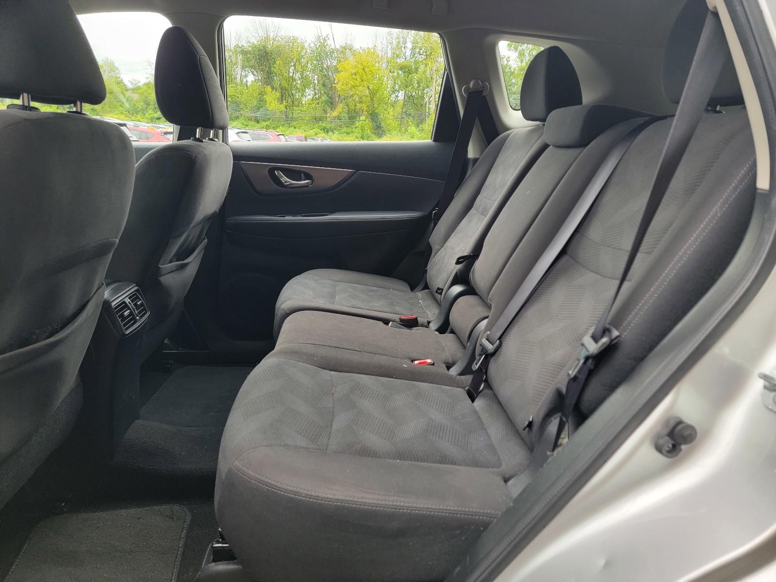 2016 Nissan Rogue Vehicle Photo in Harrisburg, PA 17111