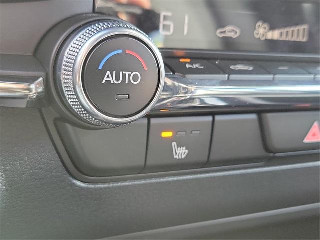 2024 Mazda3 Hatchback Vehicle Photo in New Bloomfield, PA 17068
