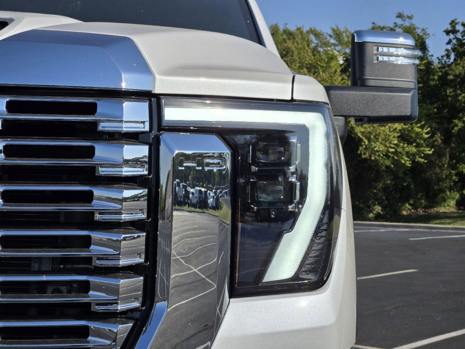 2025 GMC Sierra 2500 HD Vehicle Photo in DALLAS, TX 75209-3016