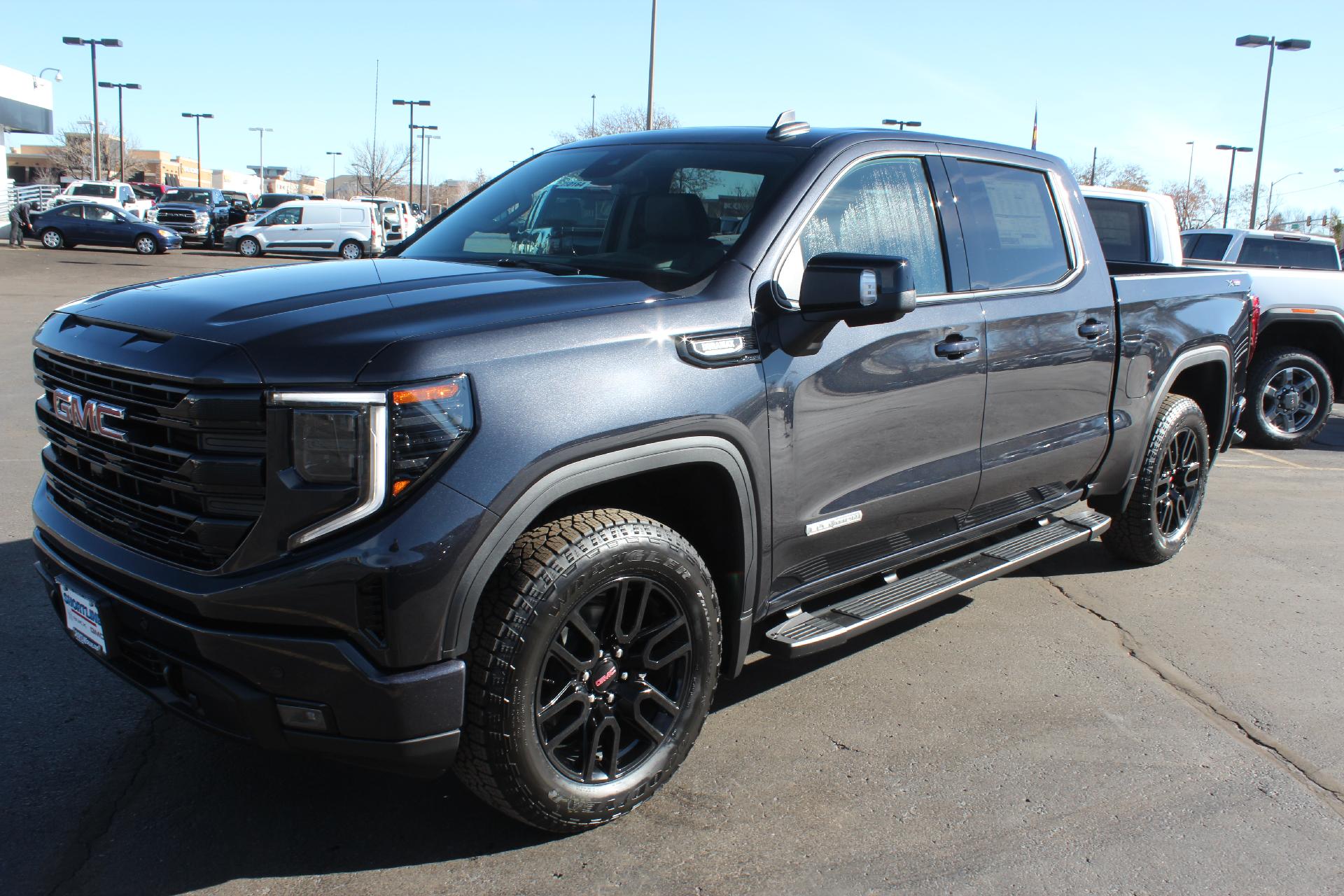 2025 GMC Sierra 1500 Vehicle Photo in AURORA, CO 80012-4011