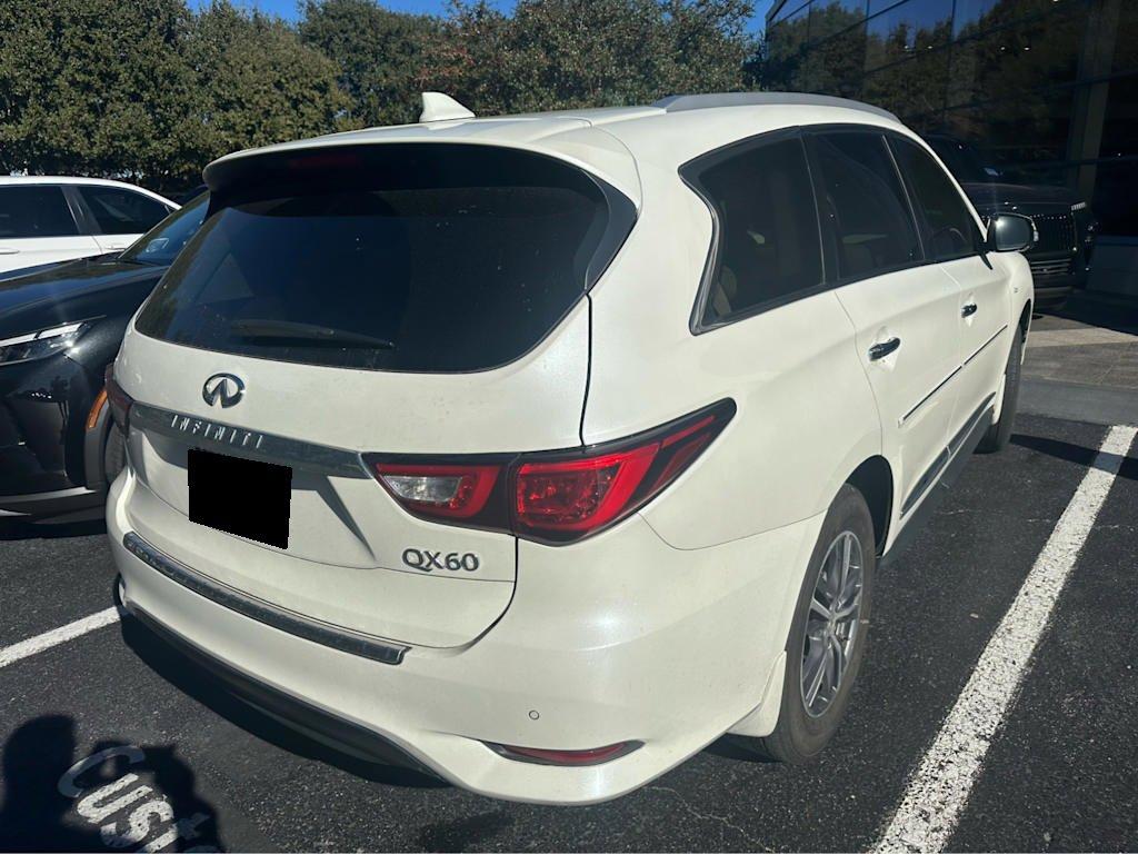 2017 INFINITI QX60 Vehicle Photo in DALLAS, TX 75209