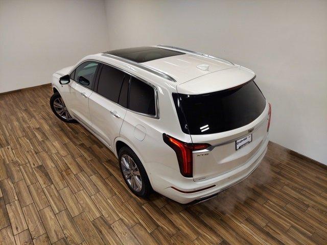 2024 Cadillac XT6 Vehicle Photo in SAUK CITY, WI 53583-1301