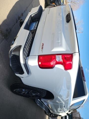 2022 Chevrolet Silverado 1500 Vehicle Photo in ENGLEWOOD, CO 80113-6708