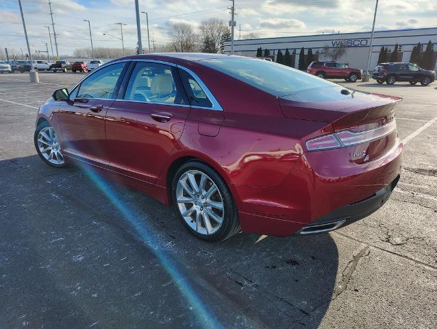 2015 Lincoln MKZ Vehicle Photo in GREEN BAY, WI 54304-5303