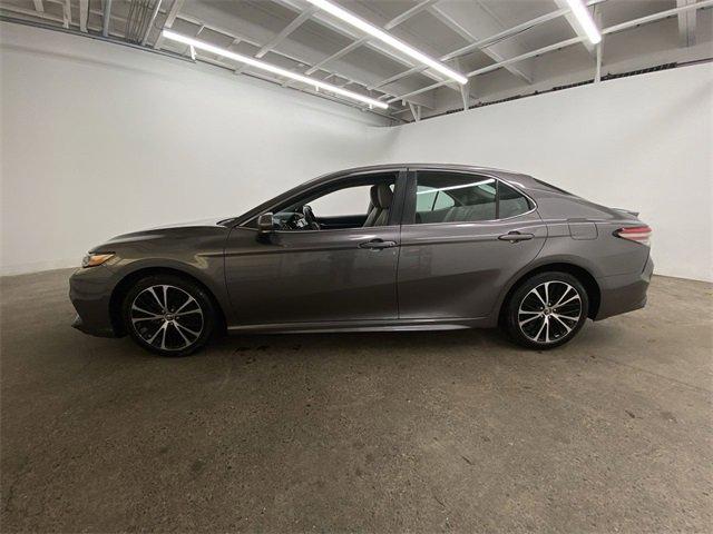 2019 Toyota Camry Vehicle Photo in PORTLAND, OR 97225-3518