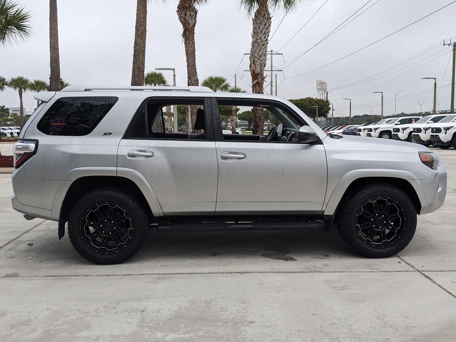 2018 Toyota 4Runner Vehicle Photo in Davie, FL 33331